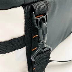 Pelican Sport Exochill Seat Pack Cooler -Kayaking Discounts PS3011 00 FEAT3 3